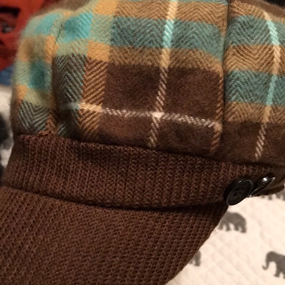 Papillon Blanc Accessories - Cute plaid hat